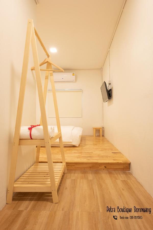 Appartement Petra Boutique Donmuang à Bangkok Extérieur photo