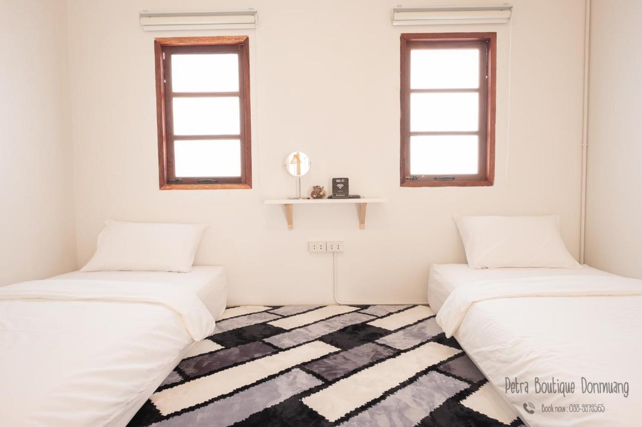 Appartement Petra Boutique Donmuang à Bangkok Extérieur photo