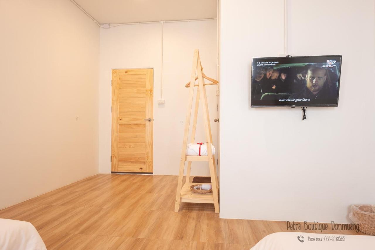 Appartement Petra Boutique Donmuang à Bangkok Extérieur photo