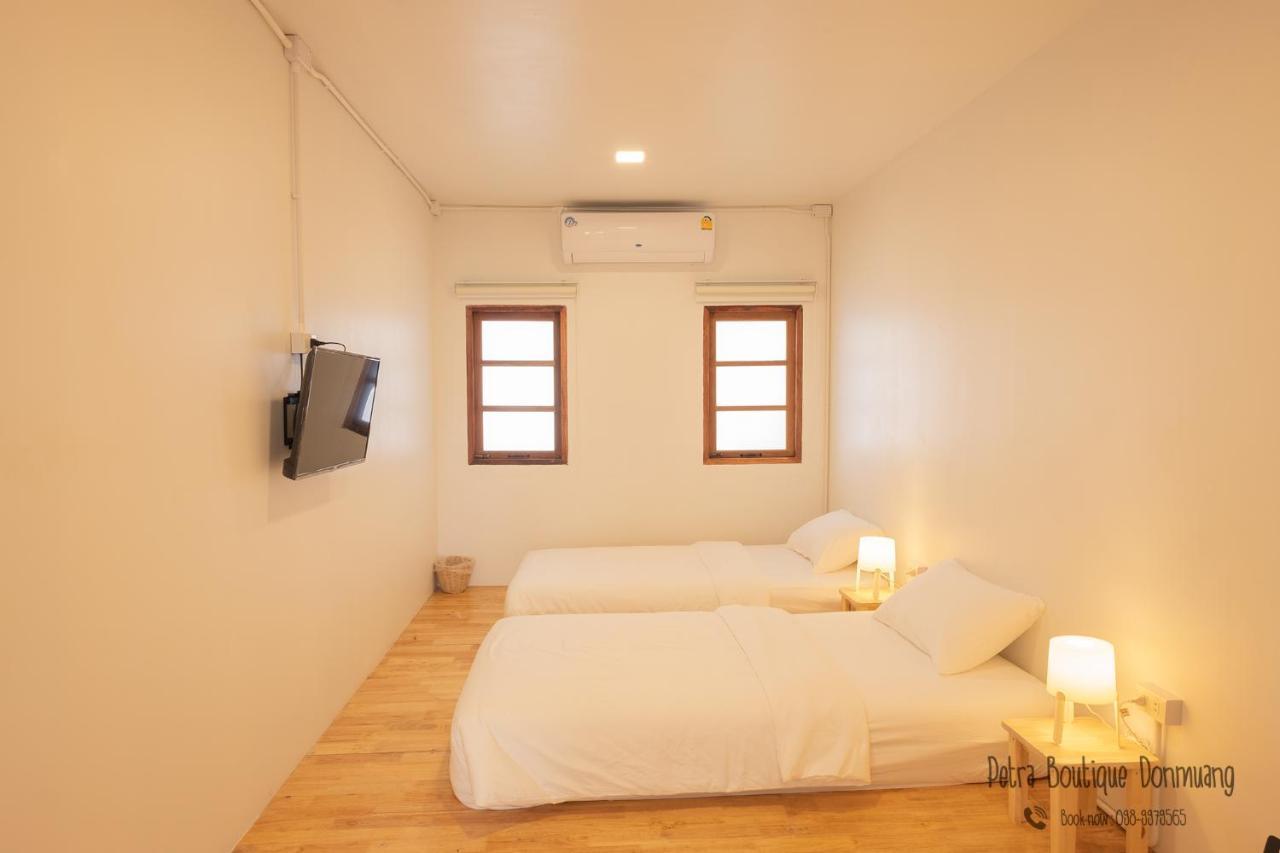 Appartement Petra Boutique Donmuang à Bangkok Extérieur photo