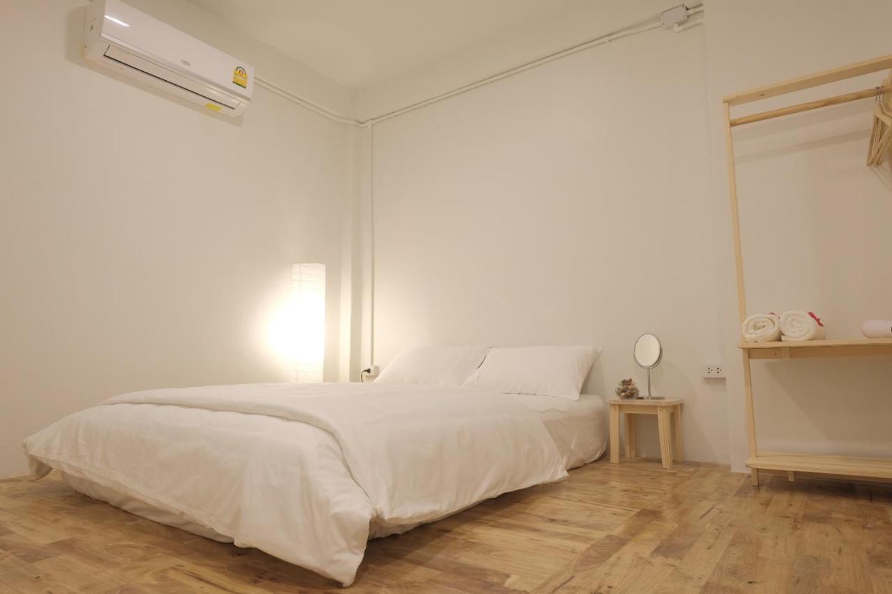 Appartement Petra Boutique Donmuang à Bangkok Extérieur photo